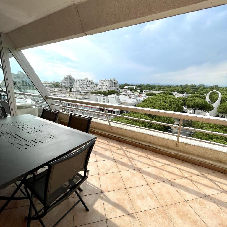 Residence avec piscine, t4 pour 6 N113 - Appartement 3 Chambres Premium avec Balcon - 17