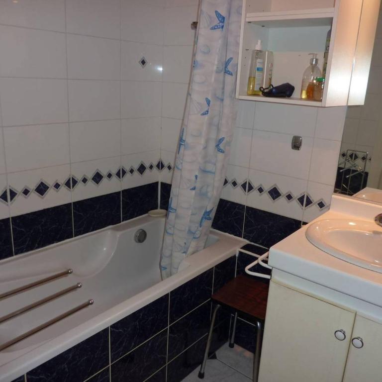 Premiere ligne Mer, t3 duplex pour 6 N05 - Appartement - Vue sur Mer - 9