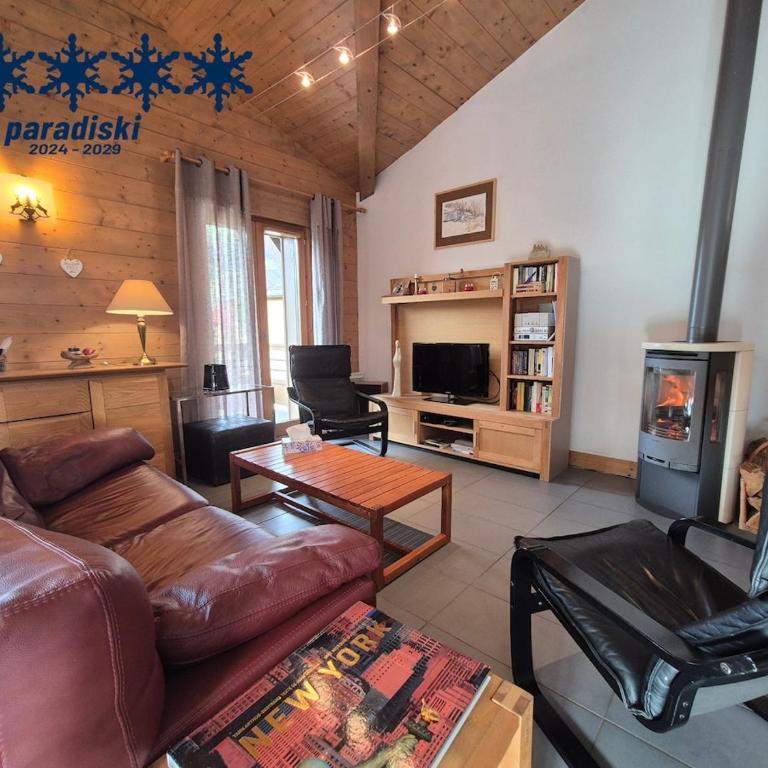 Grand Coeur C13 - Appartement-chalet au cœur de Bourg-Saint-Maurice - Three-Bedroom Apartment - 1