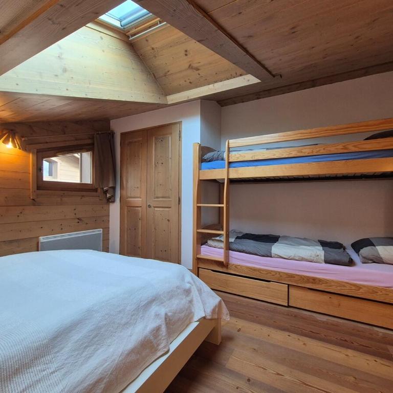 Grand Coeur C13 - Appartement-chalet au cœur de Bourg-Saint-Maurice - Three-Bedroom Apartment - 8