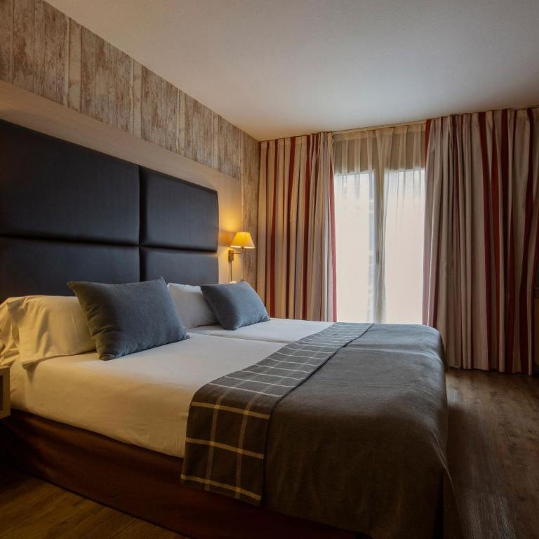 Hotel Nexta Soldeu - Himàlaia - Quadruple Room (4 Adults) - 5