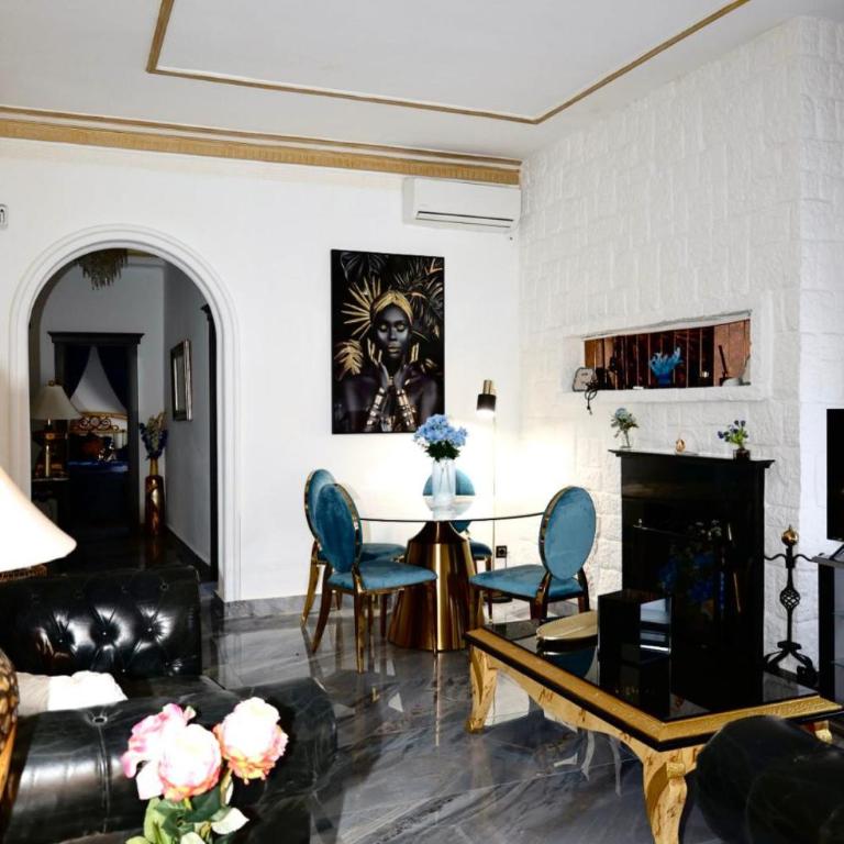 Fantastic chalet 5 mins away from the beach by easyBNB - Chalet - 3