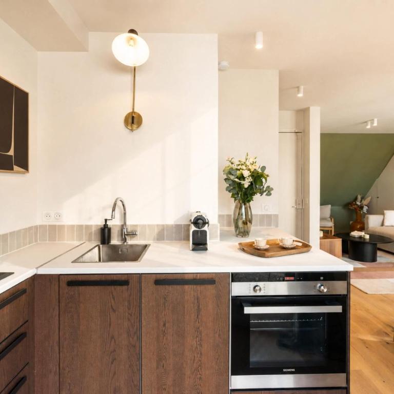 Loft with terrace jacuzzi & lift near Invalides - Appartamento - 24