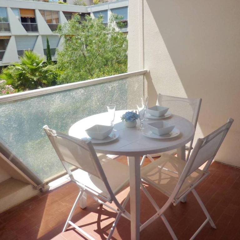 Coeur de ville, t2 pour 4 N13 - Appartement 1 Chambre avec Balcon - 3