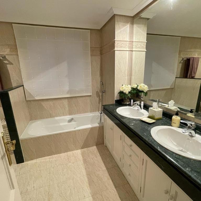 Luxury apt Benahavís Monthly Stays Spa and SeaViews - Apartment mit 2 Schlafzimmern - 4