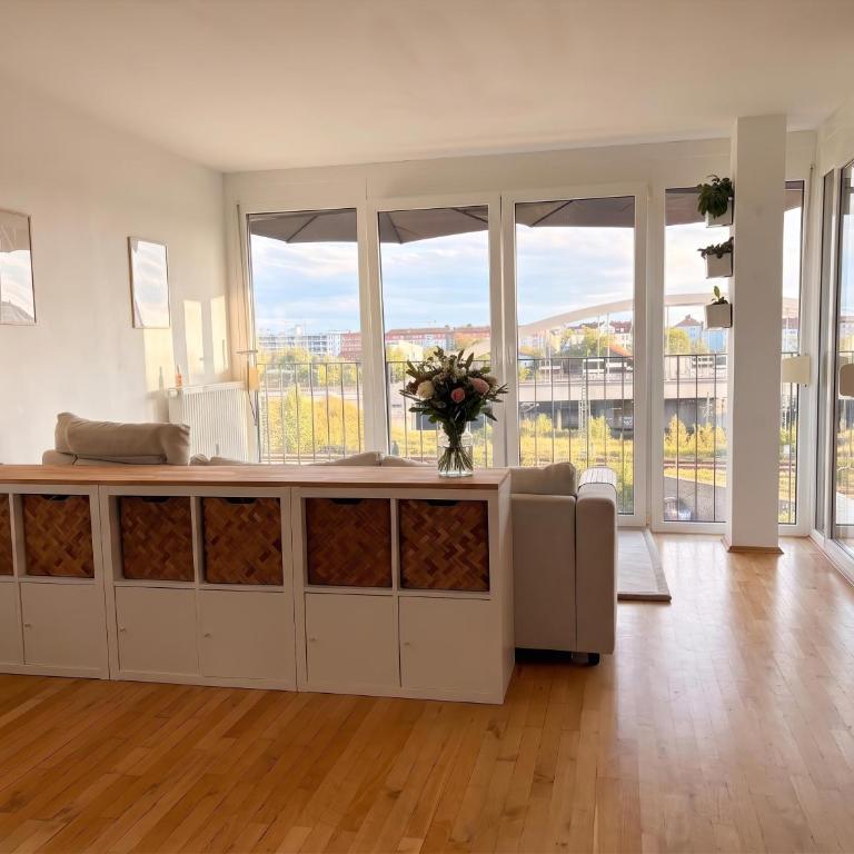 City-Apartment EDEN S-Bahn, Park, Panoramablick - Apartment mit 1 Schlafzimmer - 3