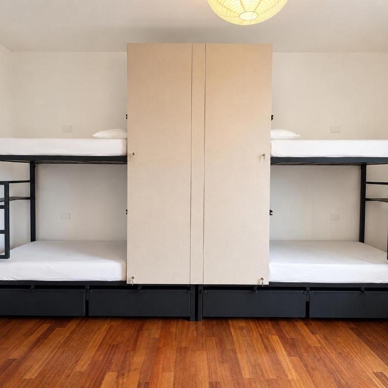 B&B Best Hostel Milano - Letto Singolo in Dormitorio Maschile - 4