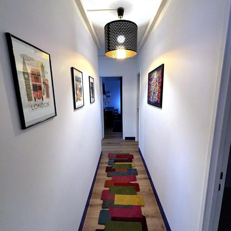 Tour Magne-8 pers-Parking-Clim - Chambre Double Économique - 11