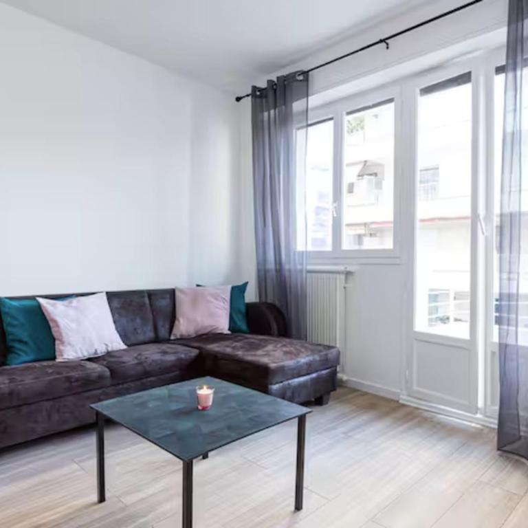 Beautiful 2 bedrooms apartment close to the sea - Apartment - 3