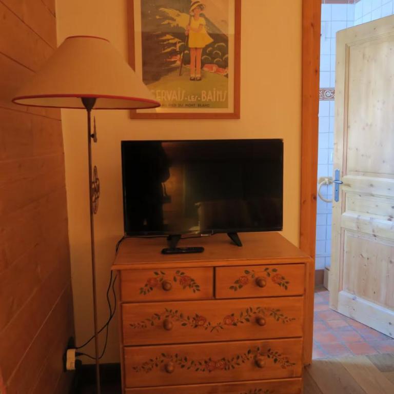 Charmant chalet alpin pour un séjour inoubliable - Chalet - 1
