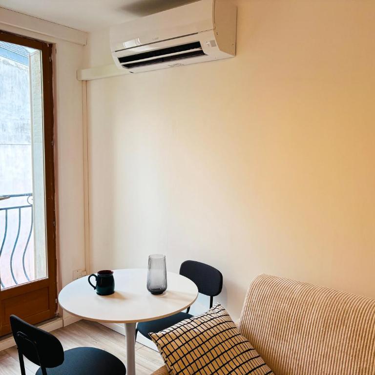 Chez Julien - Le Studio - avec clim et balcon - Appartement 1 Chambre - 3