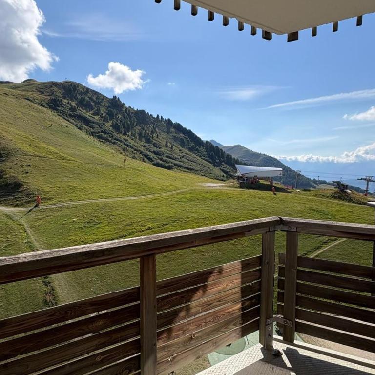 Studio divisible Au pied des pistes Balcon vue sur pistes - Studio - 11