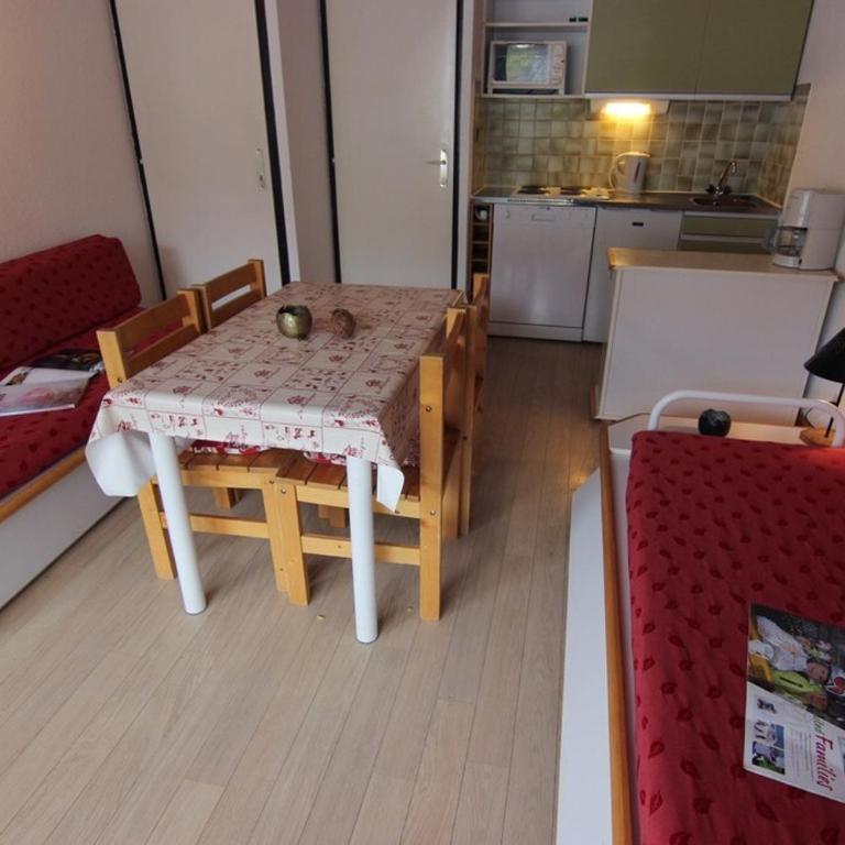 Résidence Schuss - VAL THORENS 4 PERSONS QUARTIER SLALOM PROCHE COMMERCES ET PISTES DE SKI MAE-7631 - Appartement - 1
