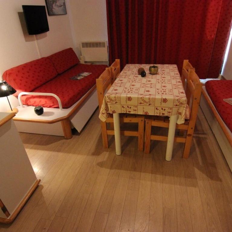 Résidence Schuss - VAL THORENS 4 PERSONS QUARTIER SLALOM PROCHE COMMERCES ET PISTES DE SKI MAE-7631 - Appartement - 7