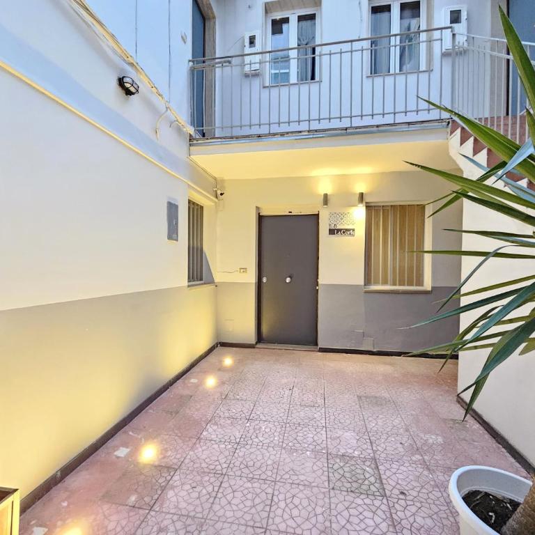 La Corte III - One-Bedroom Apartment - 1