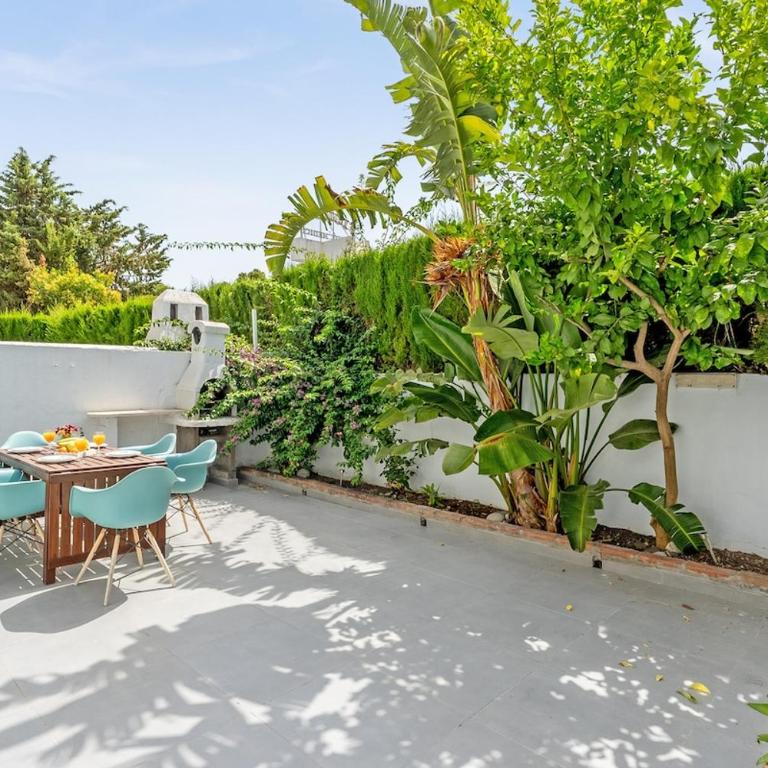 Sunny Apartment with Patio & Pool El Paraíso - Apartment mit 2 Schlafzimmern - 15