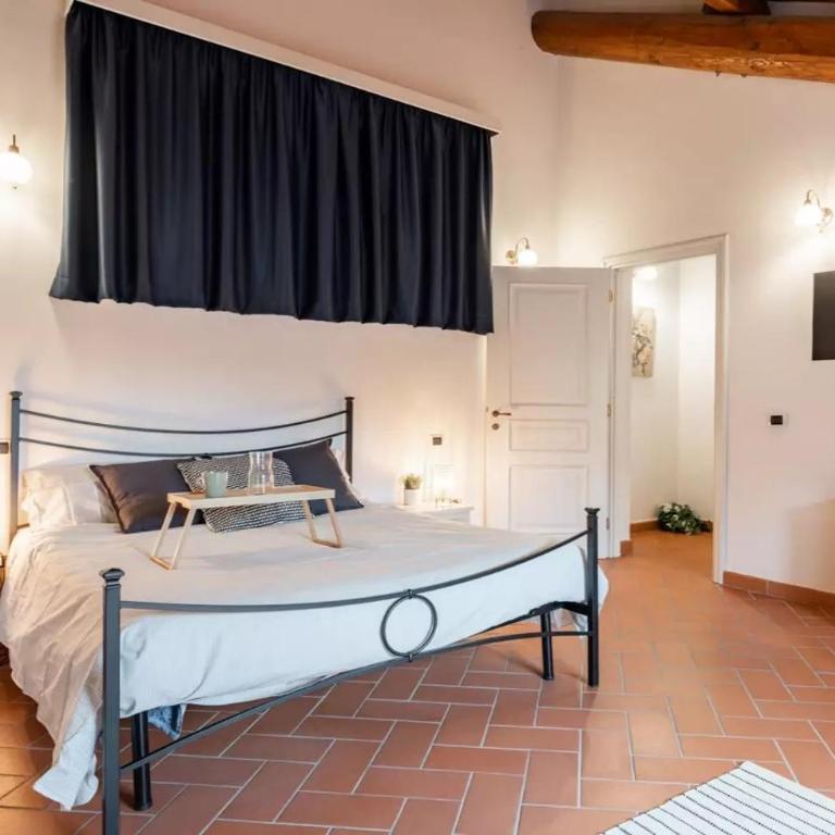 Giambologna - One-Bedroom Apartment - 3