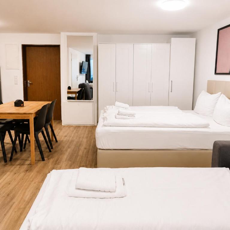 Zentrale Innenstadt-Wohnung - Studio 2 with Double Bed and Terrace - 18