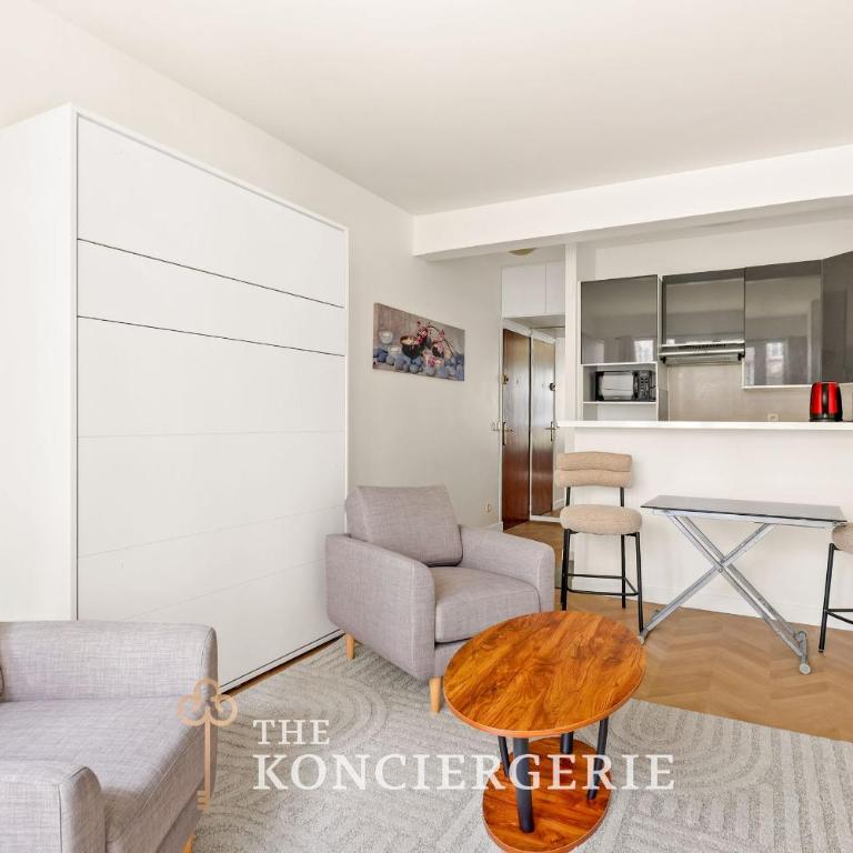 Joli pied a terre proche de Porte Dauphine - Appartement - 1