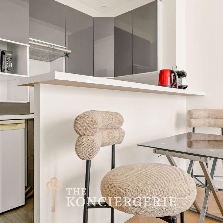 Joli pied a terre proche de Porte Dauphine - Appartement - 5