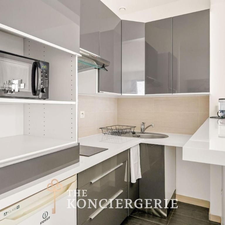 Joli pied a terre proche de Porte Dauphine - Appartement - 4