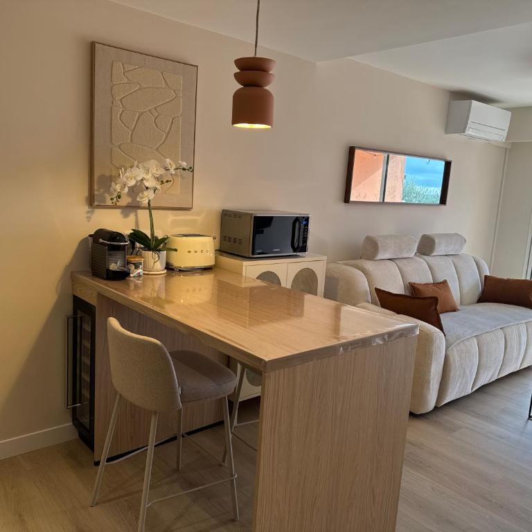 Comfortable two-room apartment, center of Saint Aygulf - Apartment mit 1 Schlafzimmer - 6