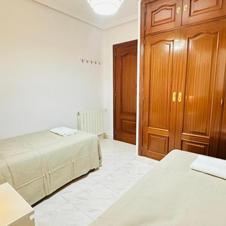 Alojamiento Alatriste - Habitación Doble - 2 camas - 8