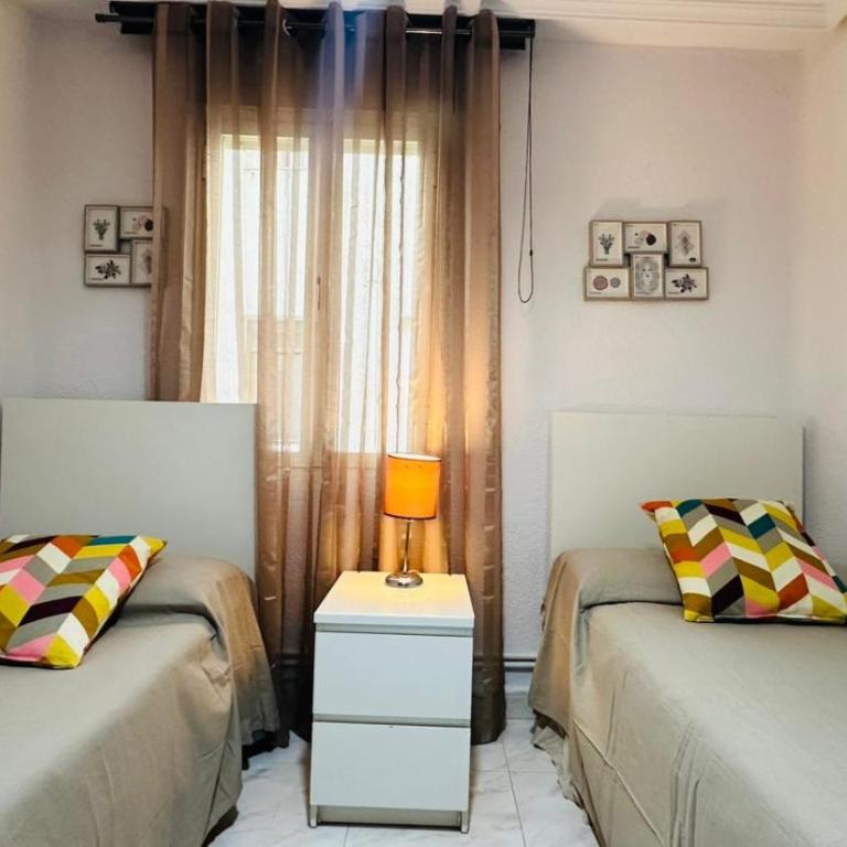 Alojamiento Alatriste - Habitación Doble - 2 camas - 4