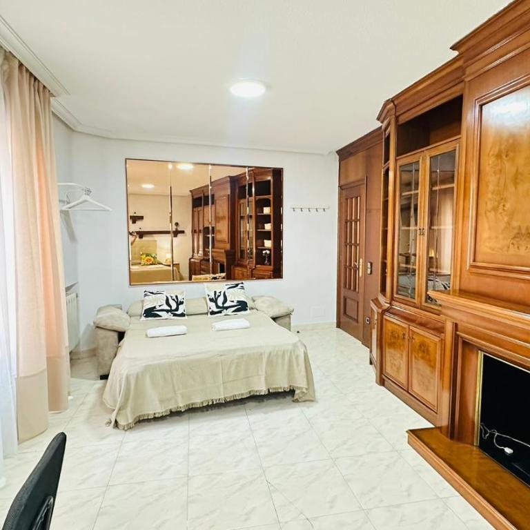 Alojamiento Alatriste - Habitación cuádruple - 1