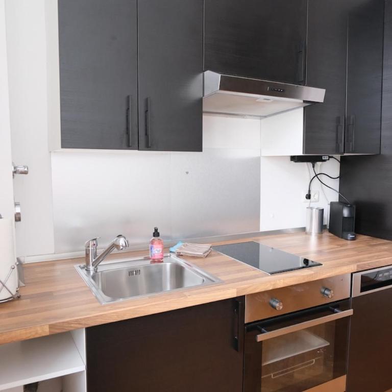 Gemütliche 2-Zimmer-Altbauwohnung - One-Bedroom Apartment - 10