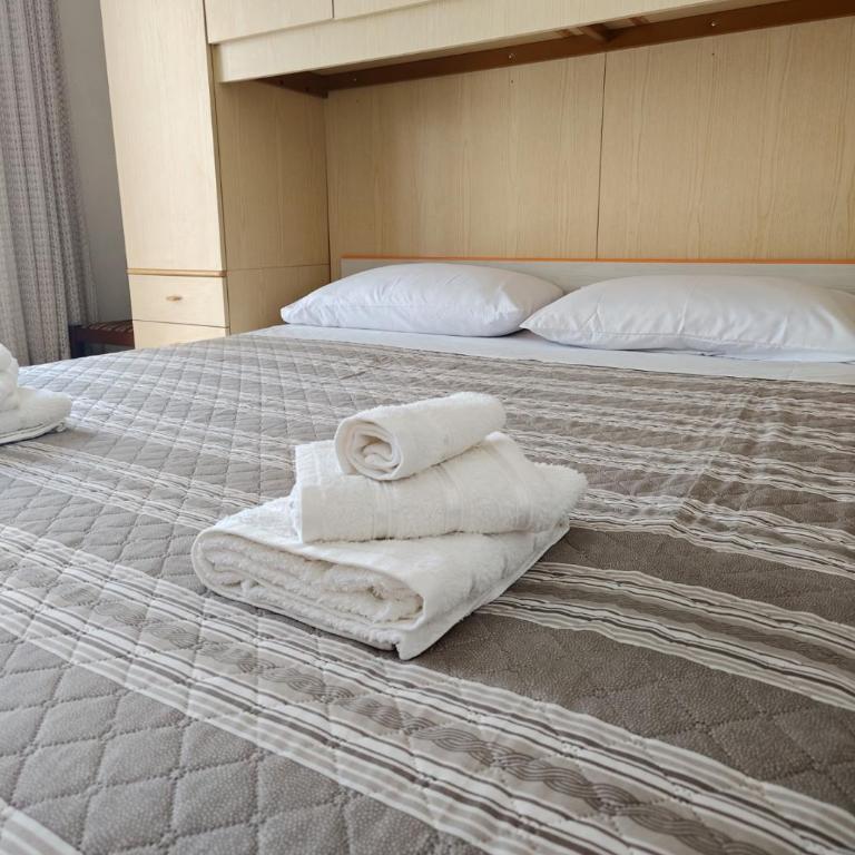 Appartamento Girasole - Two-Bedroom Apartment - 14