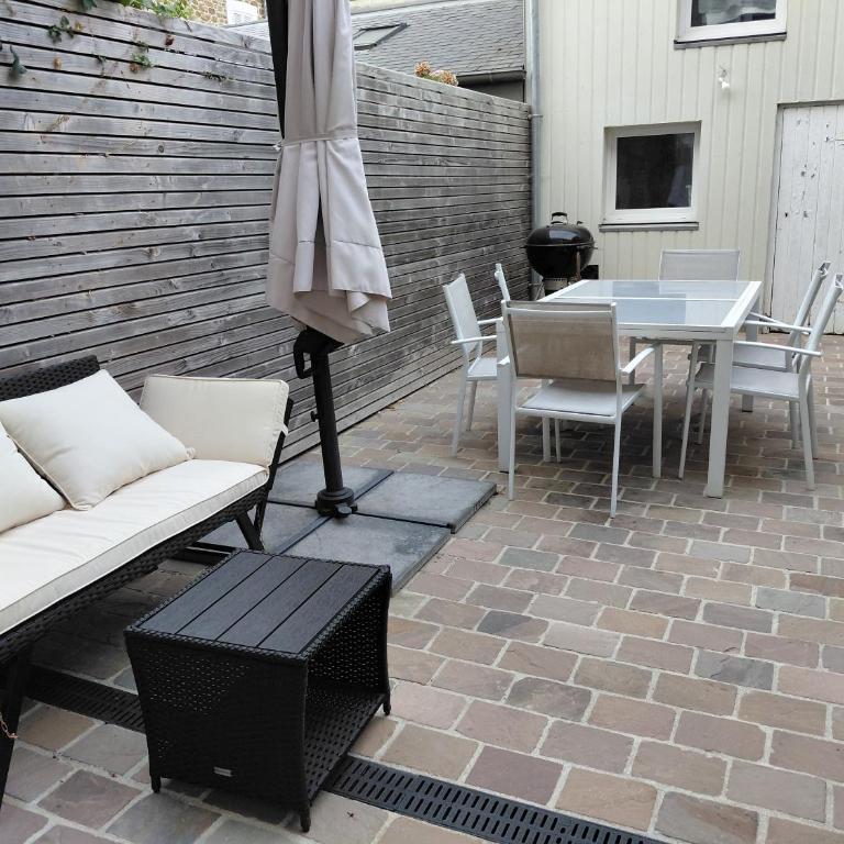 House in the center of Dinard, 250 m from the beach, facing St Malo - Maison 1 Chambre - 13