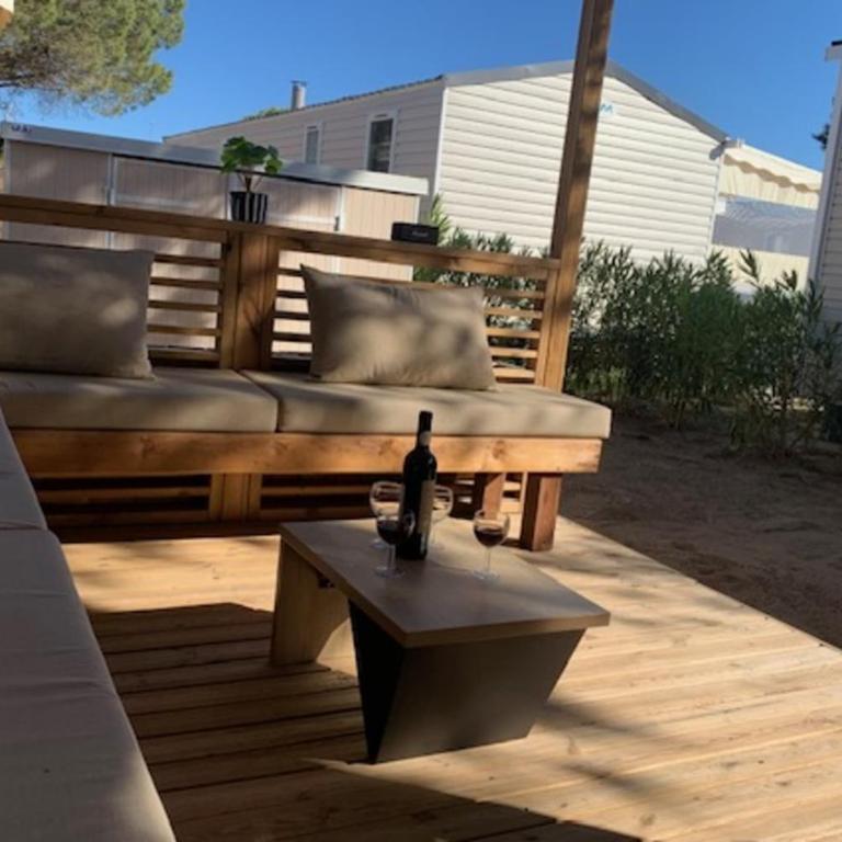 Mobil-home 8pers Proche des plages et piscine - Bungalow - 10