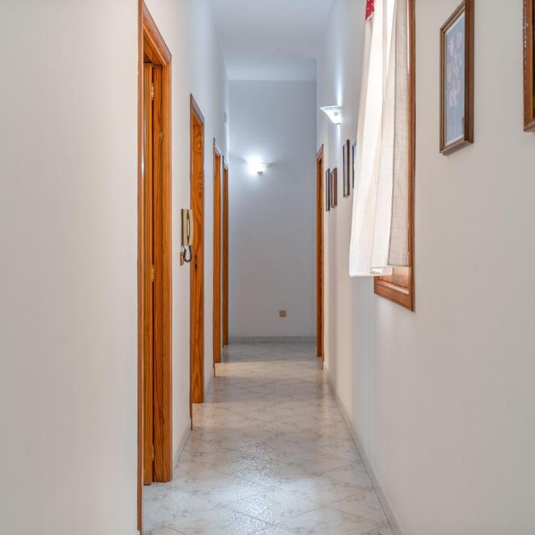 Casa Lucia - Three-Bedroom Premium Apartment with Balcony - 26