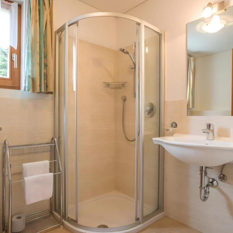 Morigglhof - Two-Bedroom Deluxe Apartment with Garden View - 8