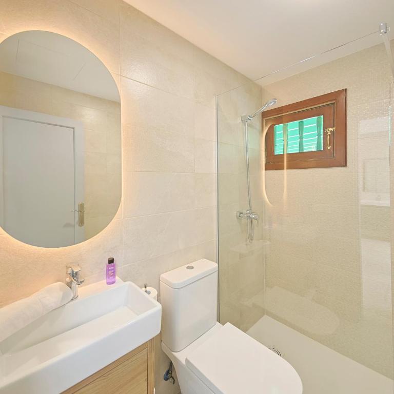 Villa Mirafondo - Six-Bedroom House - 24