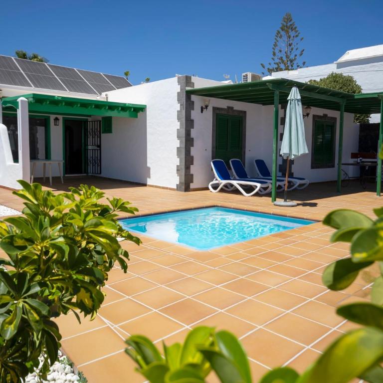 Villa Mirafondo - Six-Bedroom House - 1