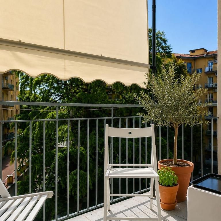 BE IN BO! Be in Bologna, your room between the city center, central station and fair district - Camera Matrimoniale - 2