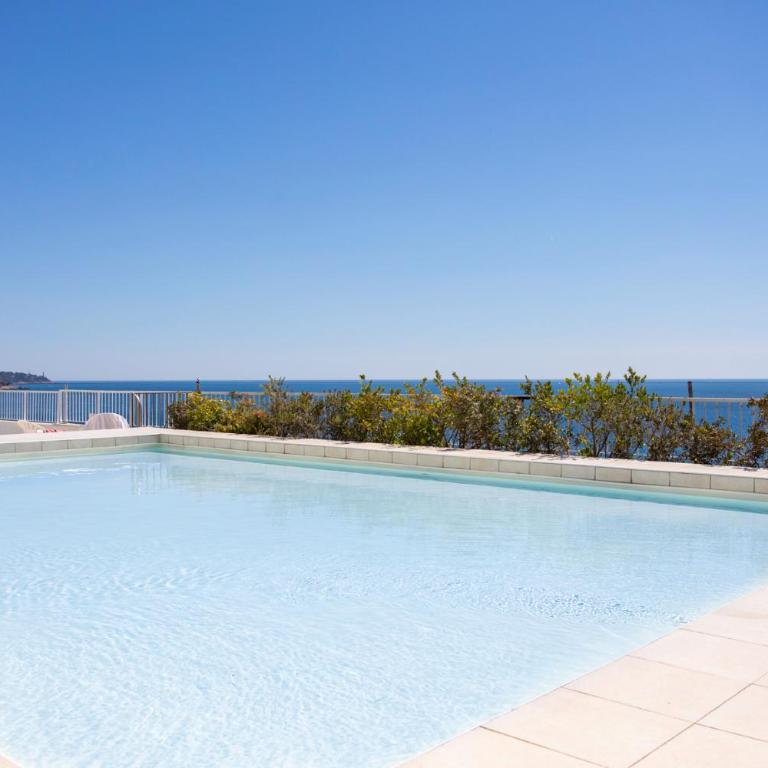#40 Staywizus - Studio Luxembourg Promenade Swimming pool Roof top - Appartement 1 Chambre - 32