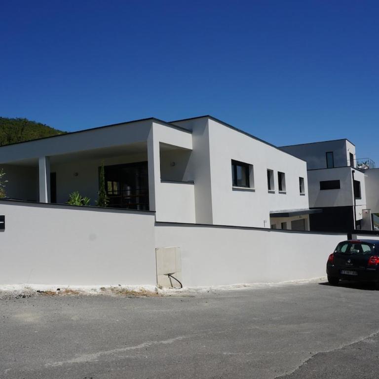 Luxurious villa with pool in Clermont-Ferrand for 12 people - Villa - 26
