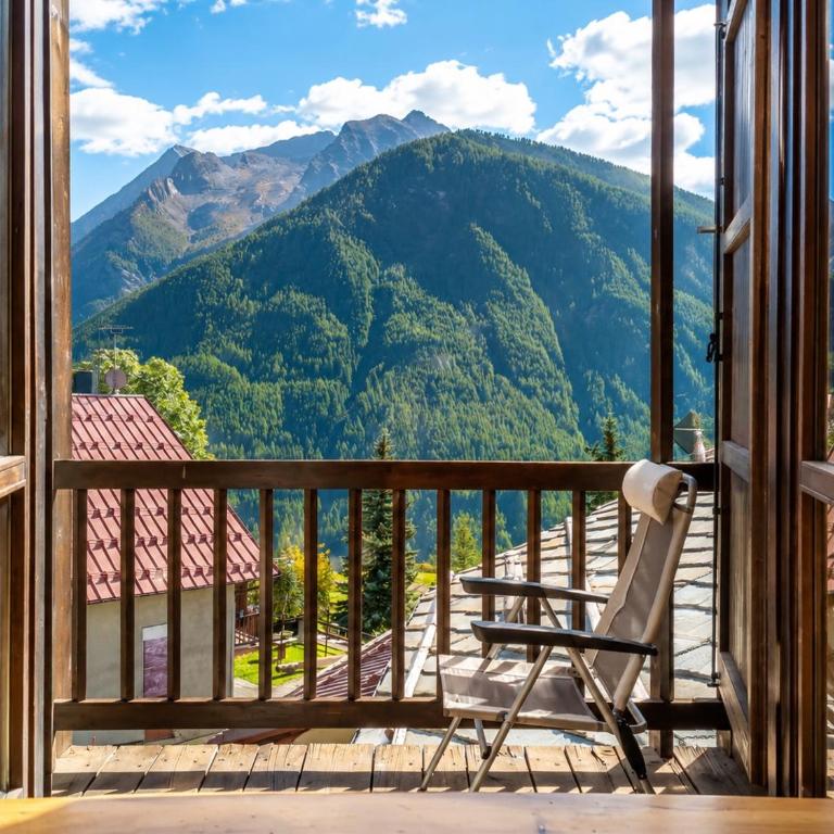 Oasi di Pace vicino Sestriere - Appartamento con Vista e Balcone - 1