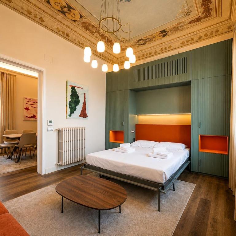Florence Center - Design AC near Duomo & David - Three-Bedroom Apartment - 25