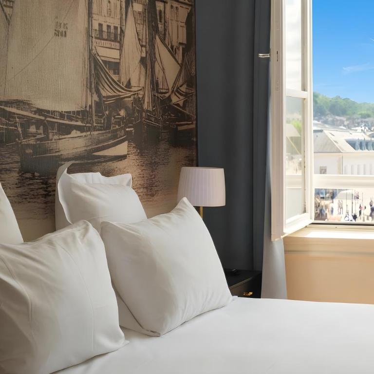 Best Western Le Cheval Blanc -Vue sur le port-plein centre ville - Chambre Double Supérieure - Vue sur Port - 2