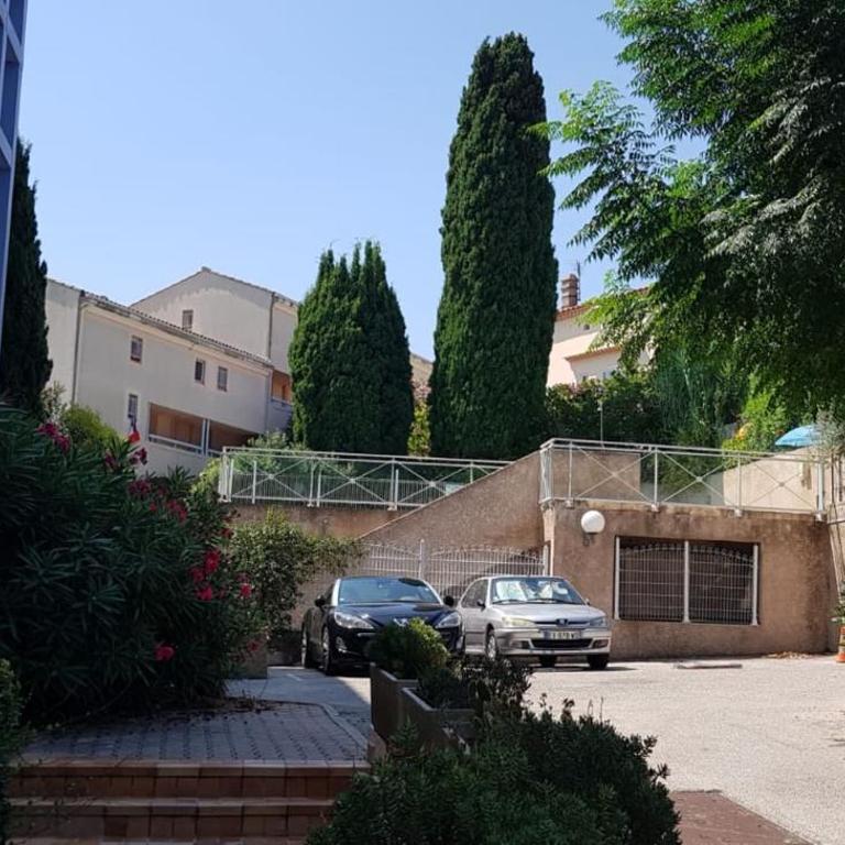 2-bedroom apartment with terrace and parking - Apartment - 8