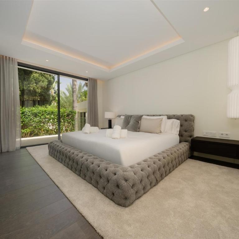 Villa Casa del Mar, by the beach, heated pool, Marbella - Villa - 21