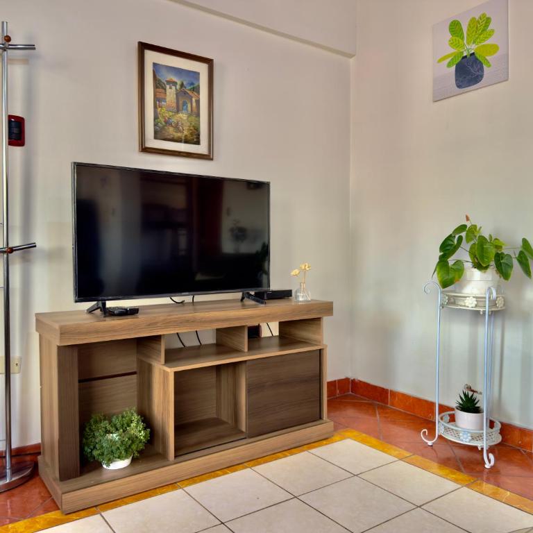 Apartamento en ultima planta - Three-Bedroom Apartment - 5