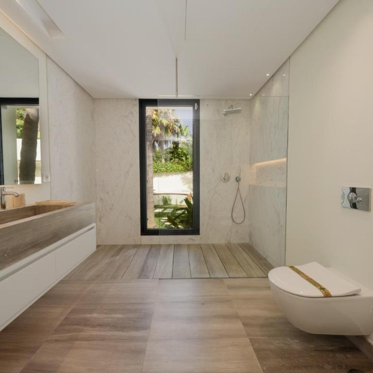 Villa Casa del Mar, by the beach, heated pool, Marbella - Villa - 27
