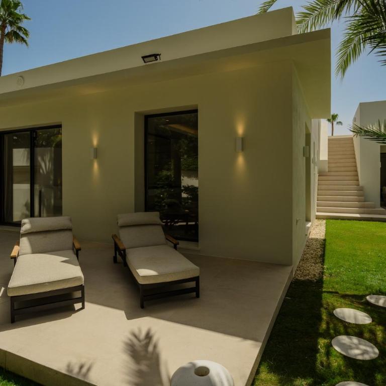 Villa Casa del Mar, by the beach, heated pool, Marbella - Villa - 30