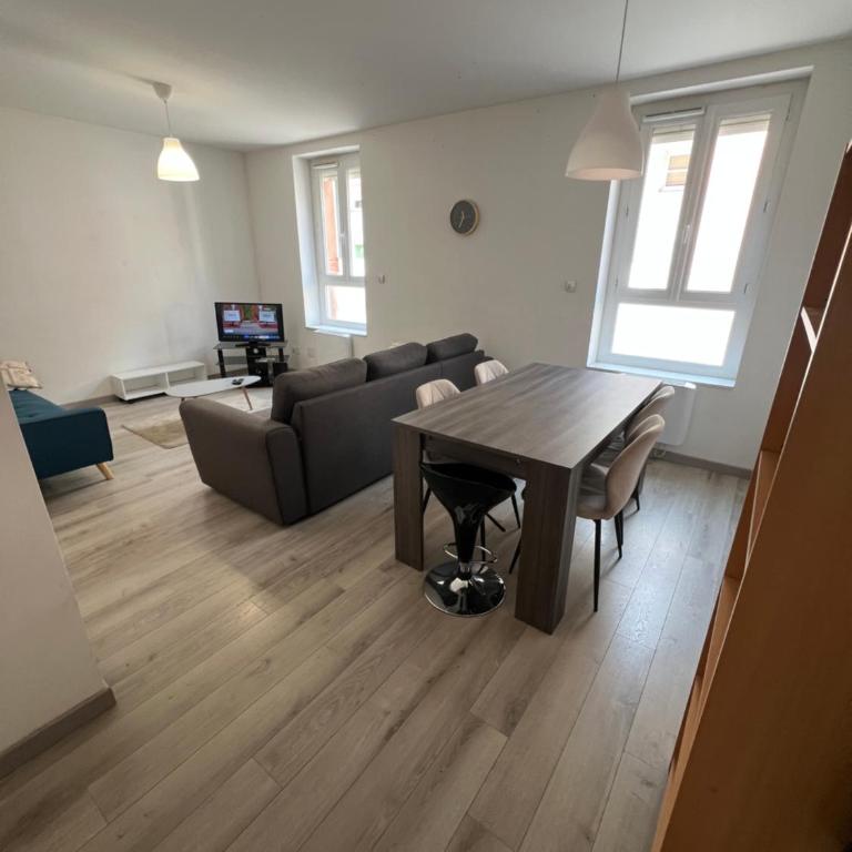 Grand appart - 1 Mai - Gare - 8 couchages - 2 douches - Clim - Apartamento de 2 dormitorios - 13