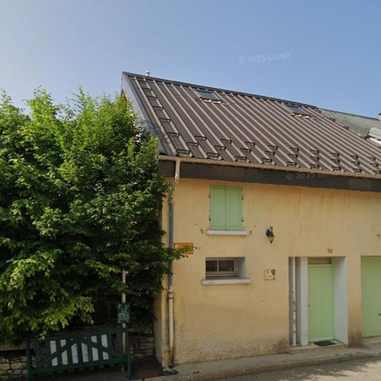 Maison de caractère avec cheminée au centre de Villard de Lans - Maison 5 Chambres - 17